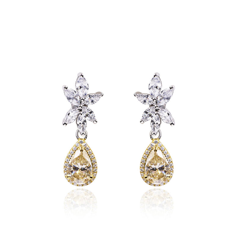 Orecchini in Argento con Moissanite Gialla