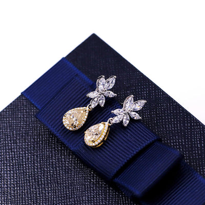 Orecchini in Argento con Moissanite Gialla