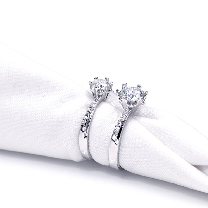Anello Solitario in Argento 925  con Moissanite di Taglio a Stella