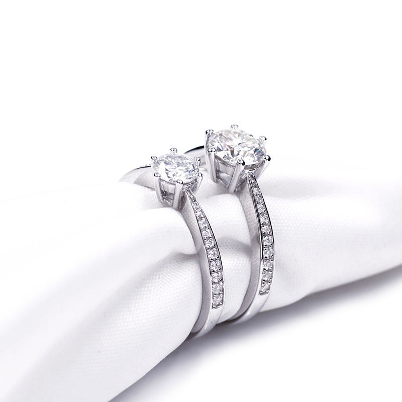 Anello in argento 925 Solitario con Pietra in Moissanite